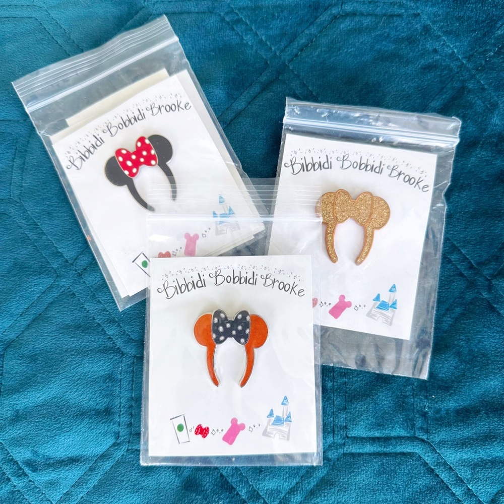 lot of new disney inspired minnie ear enamel pins by bibbidi bobbidi brooke RARE